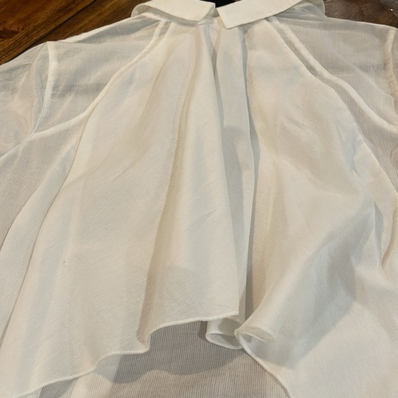 CAbi Women's Small Vacation Tunic Shirt White Long Sleeve  Button Down - Picture 7 of 16